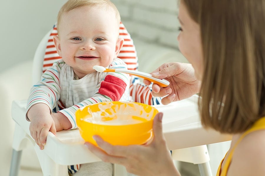 Bébé hémophile et alimentation - Hémophilink